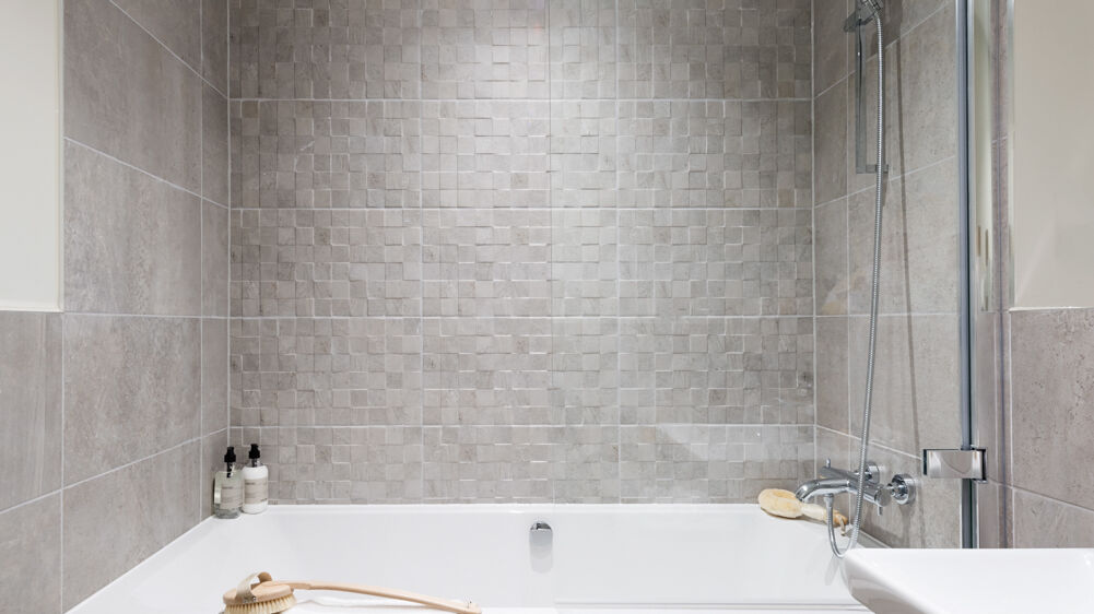 Colwall Gardens Natalia Monica 17