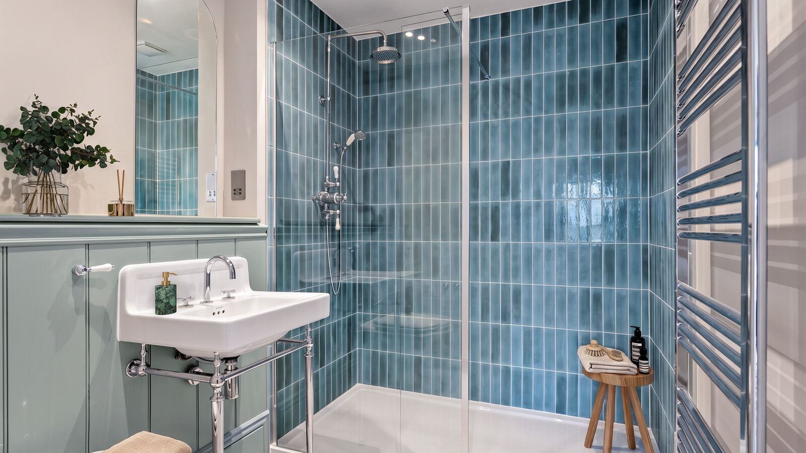 Kings Ridge Shower room 003