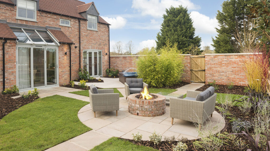 5 Feckenham Gardens 26